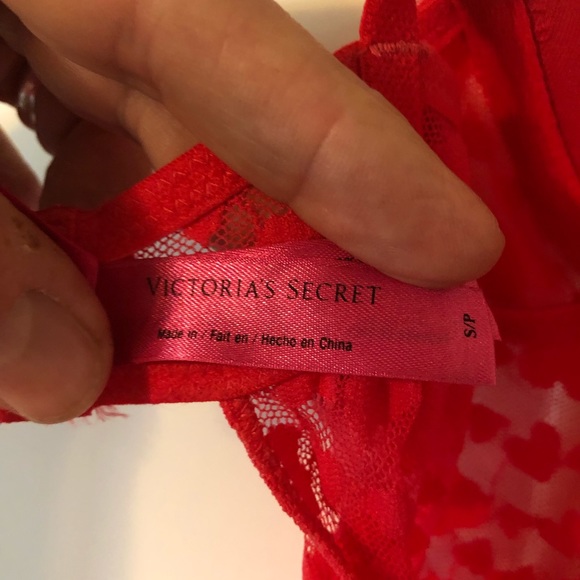 Beautiful Victoria’s Secret, The Lacie Nighty, Size S/P - Picture 10 of 10